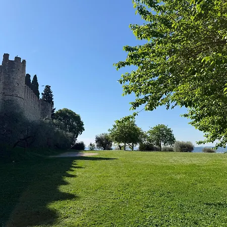 Borgo Castello *